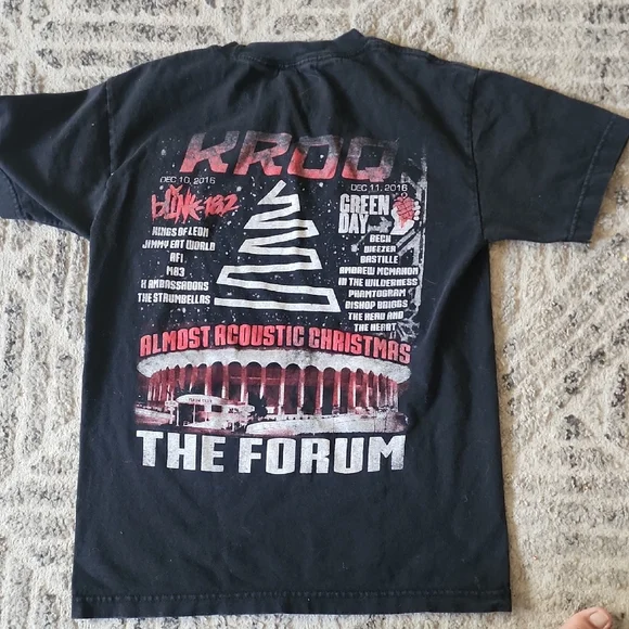 Blink-182 California Tour 2016 LA Forum Concert Tee Punk Rock Band Shirt - Picture 2 of 3